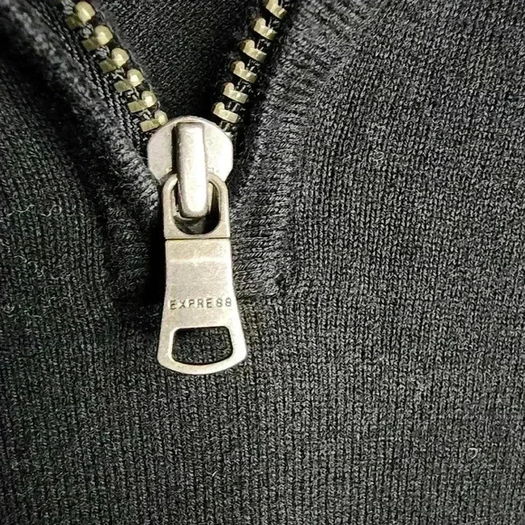 Express Men's Black Quarter Zip Pullover Business Casual Sweater Size Medium - Picture 7 of 9